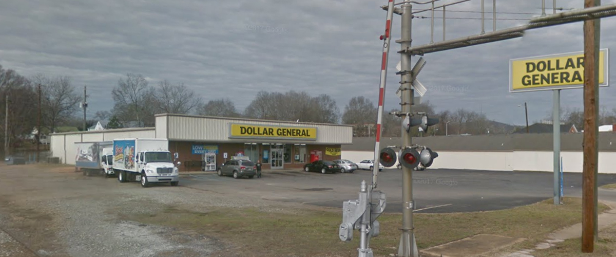 Dollar General (1080) - Tallagega, Alabama Side