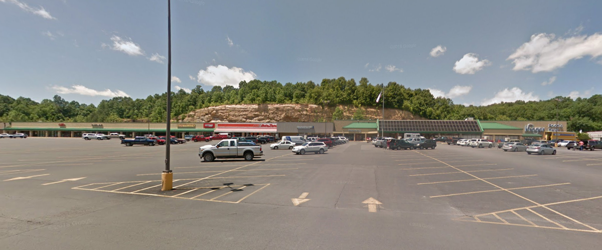 Fayette Square Shopping Center – Oak Hill, West Virginia Right