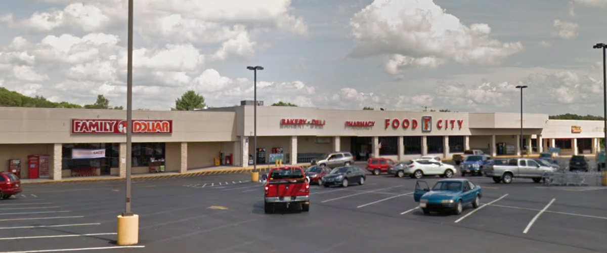 White Pine Shopping Center – White Pine, Tennessee Left
